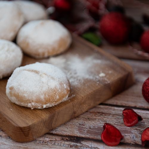 greek christmas cookies kourambiedes